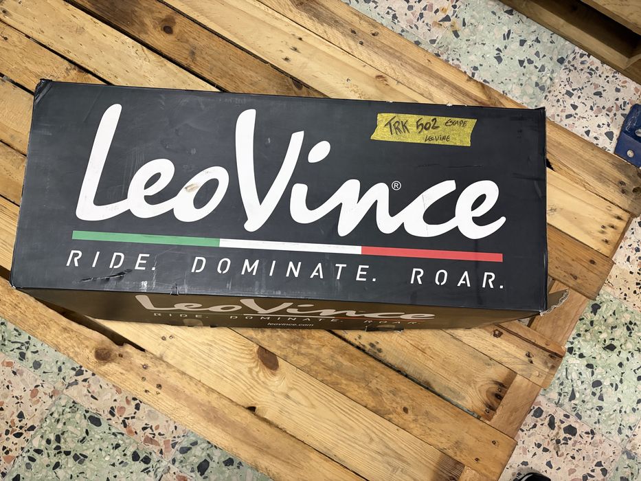 Escape leo vince para Yamaha Majesty 400