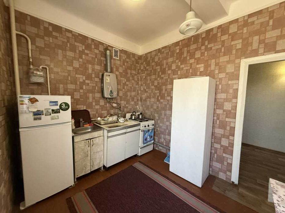 3к квартира 80м2 поверх 4/5 на Юліана Матвійчука сталінка