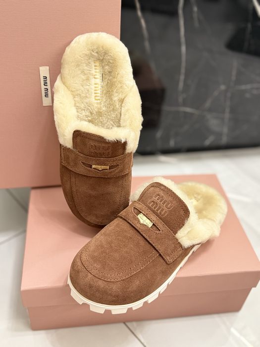 Klapki Miu Miu Brown Suede