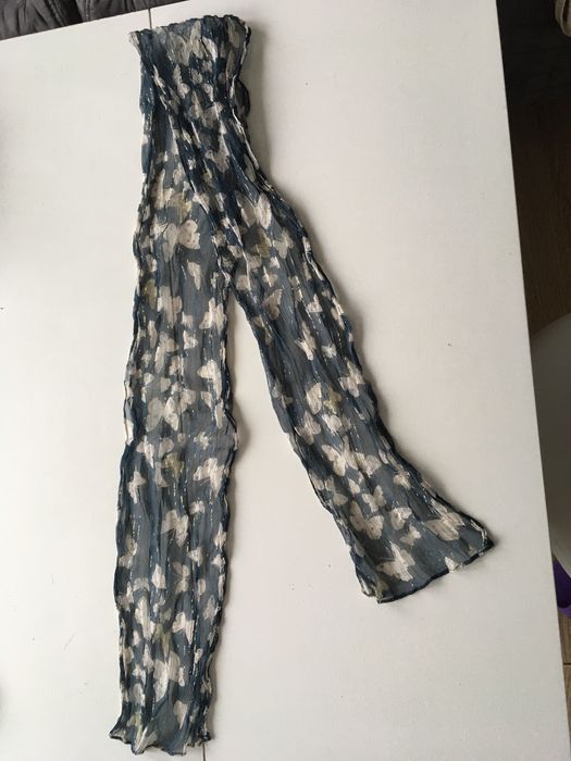 Szal damski 161 cm x 23 cm