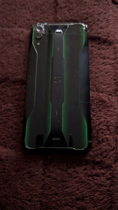 Блек Шарк ксиоми