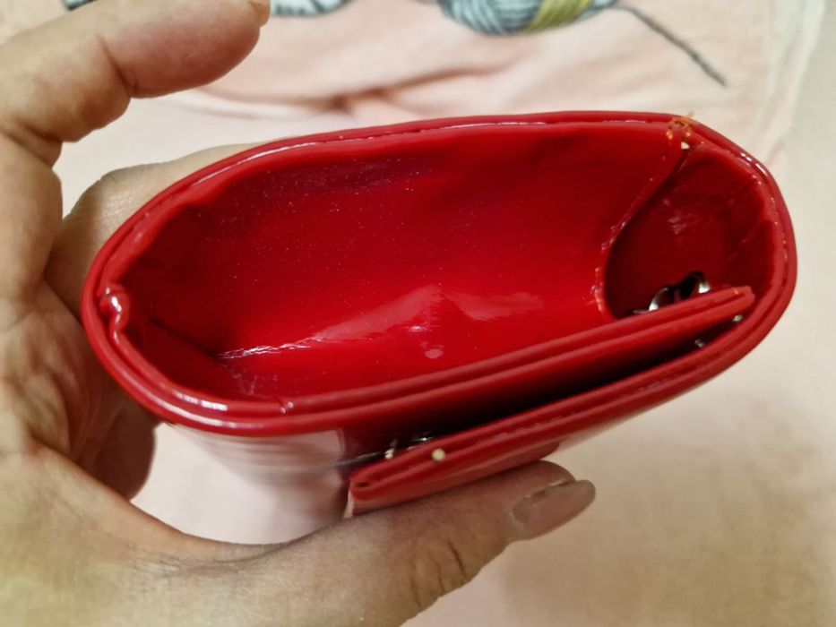 Червоний клатч лаковий новий ( 26см#11см)