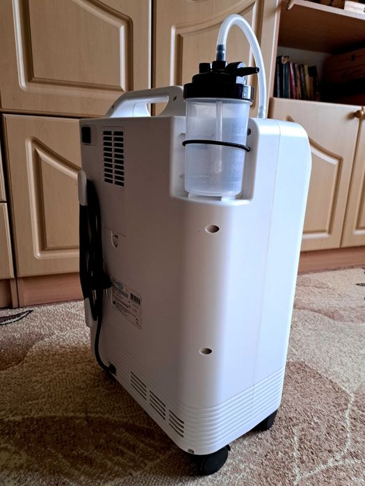 Кисневий концентратор