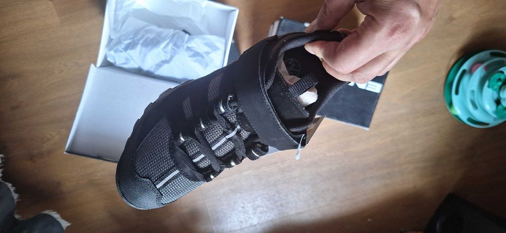 Buty endura czarne