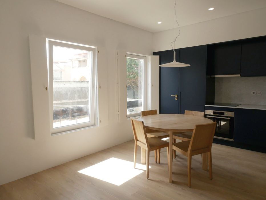 Apartamento T2 Parede em cima do mar, a estrear