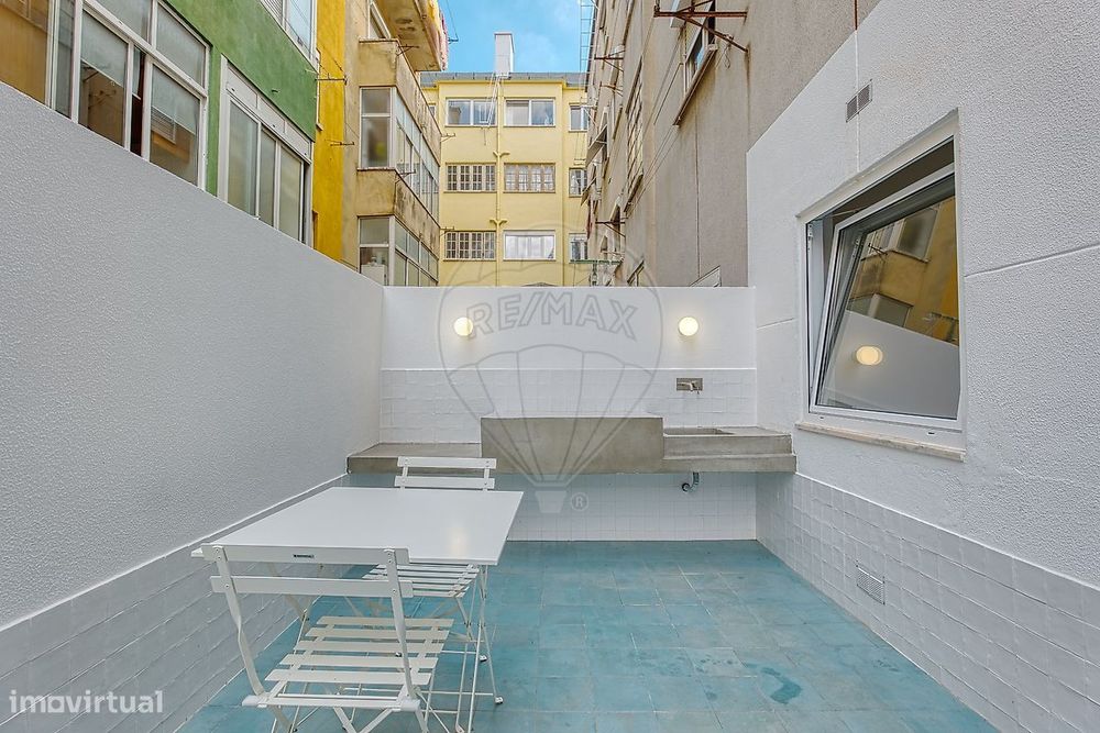 Apartamento T1 para venda — Moscavide E Portela, Lisboa