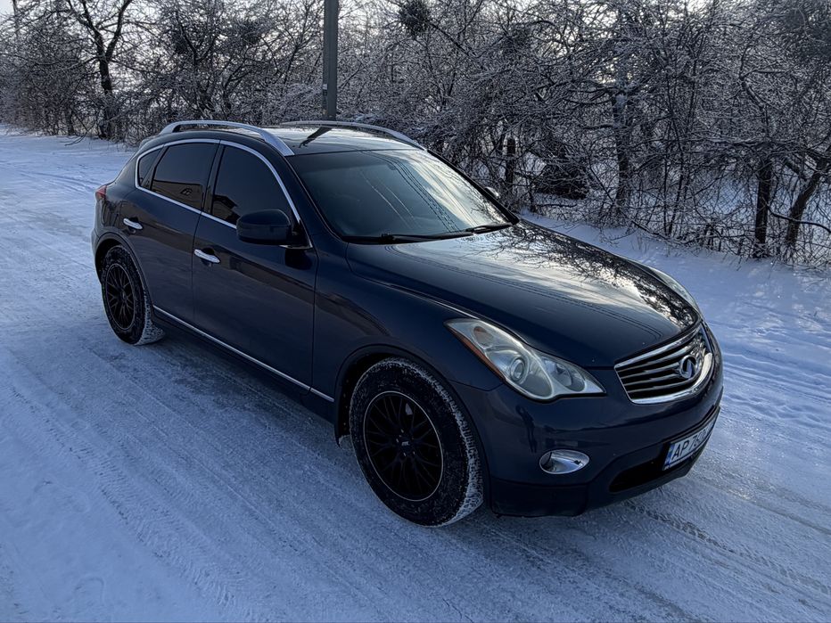 Продам Infinity EX35 AWD газ/бензин  максимальна ідеальний стан!