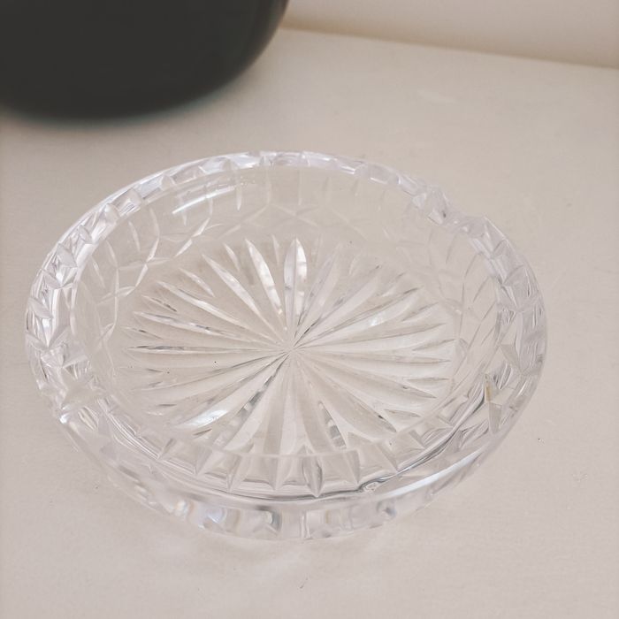 Cinzeiro Atlantis como novo.