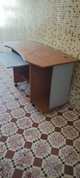 Secretária de trabalho.