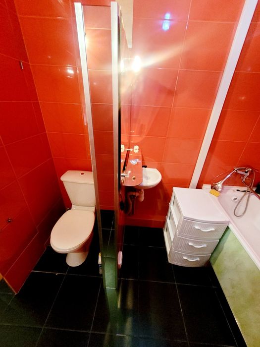 Будинок р-н Паперової фабрики всі зручності