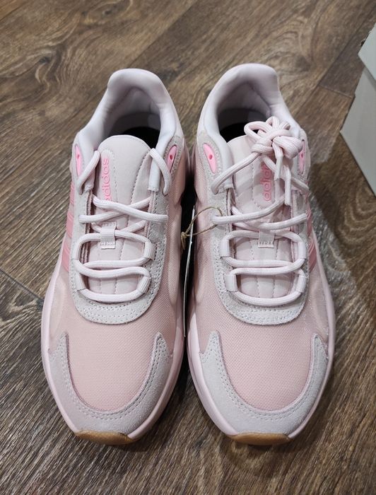 37,5 Adidas Ozelle оригінальні жіночі кросовки