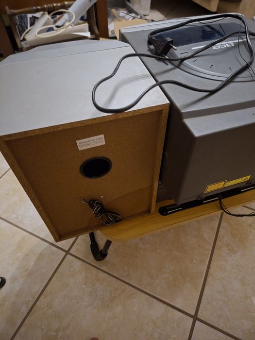 Aparelhagem Sanyo DC-S 700 (ler anúncio)