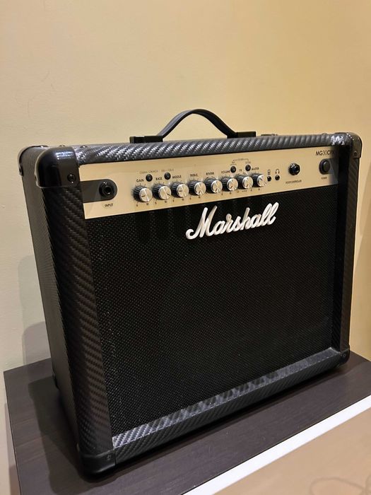 Amplificador Marshall 70 W
