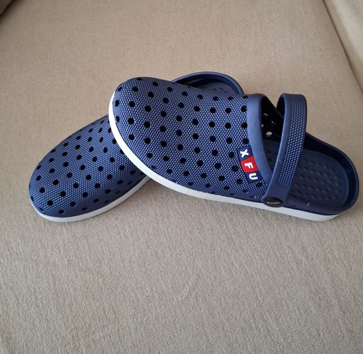 Croques azul tamanho 42