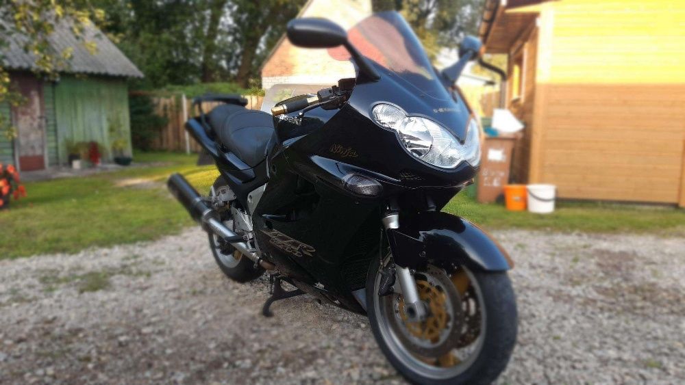 Продажа KAWASAKI ZZ-R1200, 2002 г., 47954 км., черный (Киев, Украина)