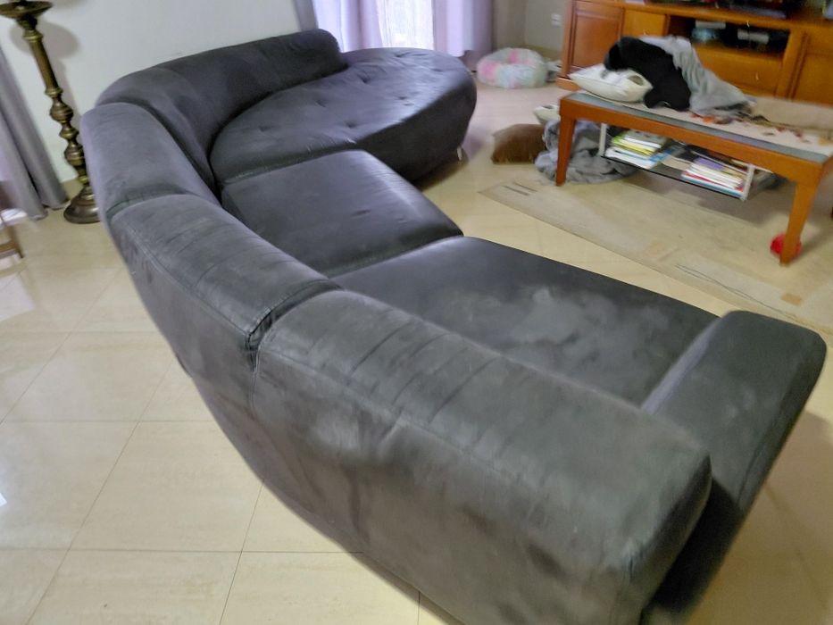 Sofá bastante confortavel