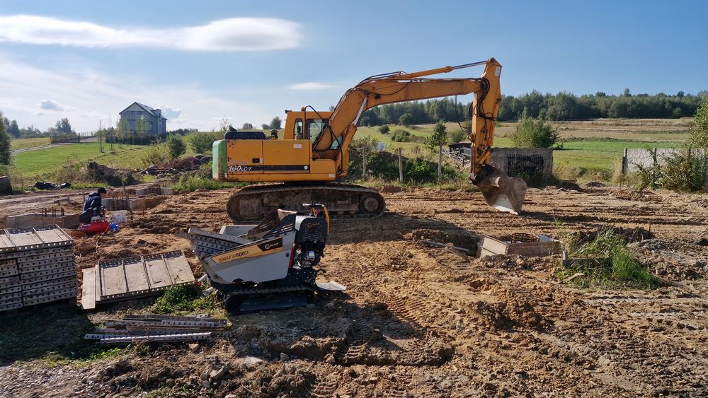 Wynajem koparki obrotowej  gąsienicowej 20ton