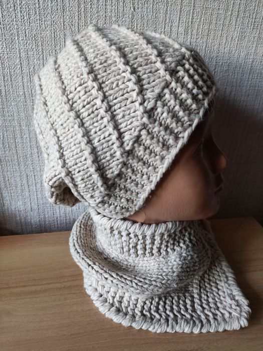 Комплект берет та шарфик ручної роботи