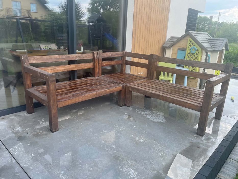 Sprzedam drewniany naroznik ogrodowy