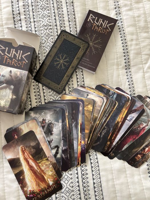 Карти Таро Runk Tarot