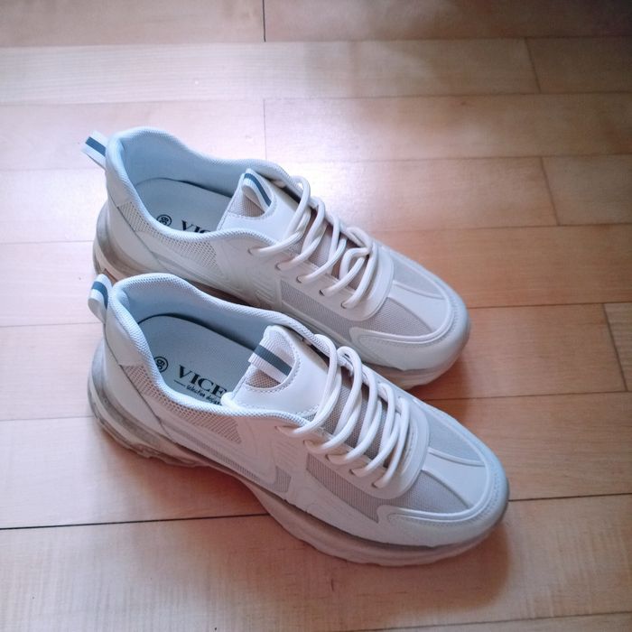 Buty sportowe Vices roz 39