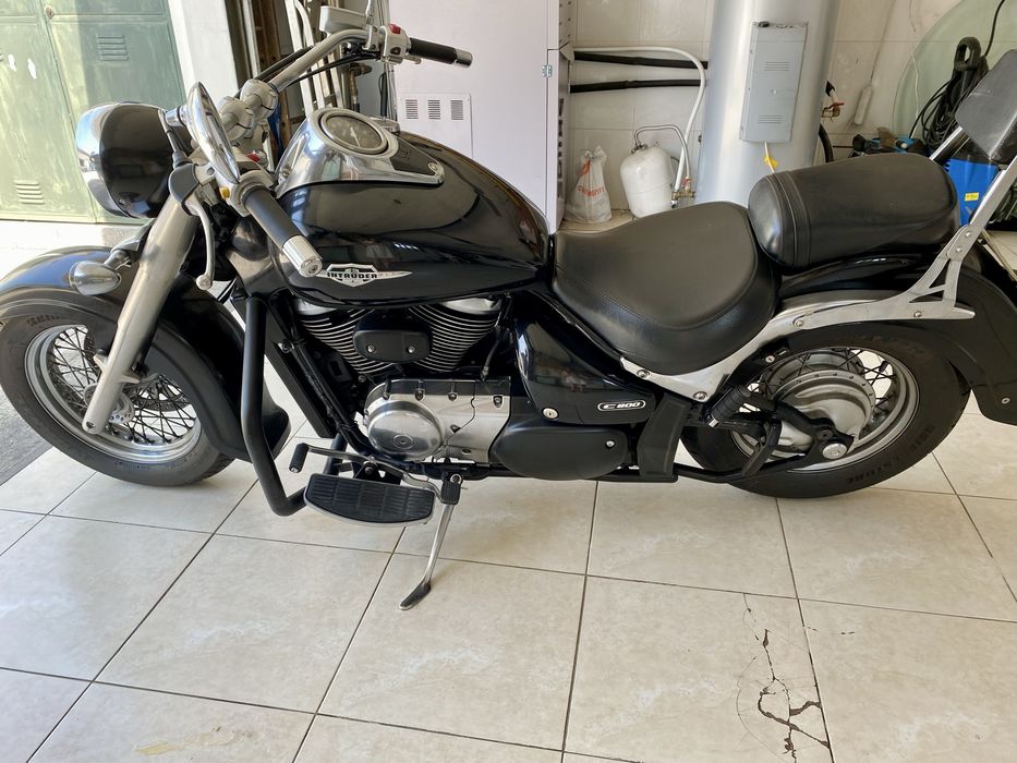 Suzuki Intruder c800