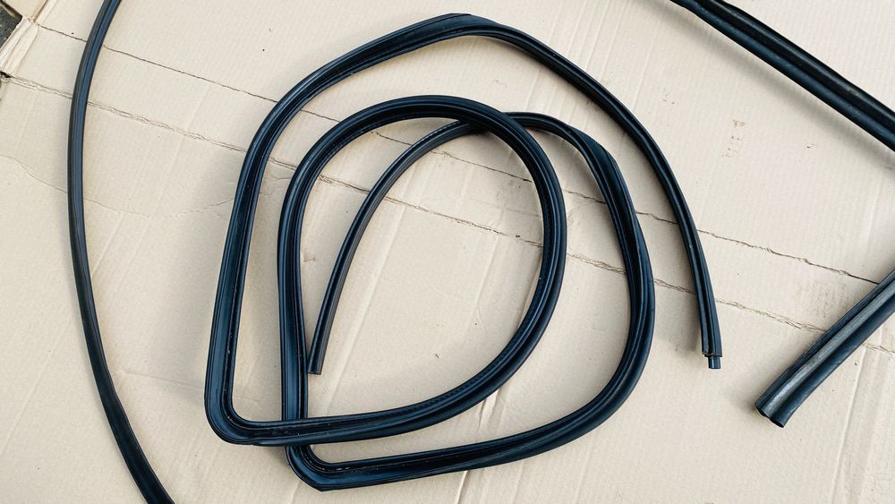 Ущільнювачі комплект бмв е34 уплотнитель e34