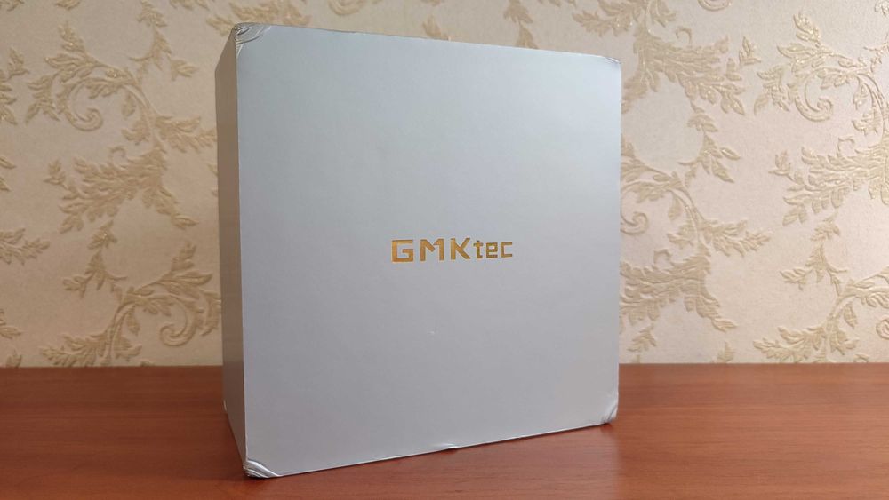 Міні ПК GMKtec M6 Ultra Ryzen 5 7640HS (Без RAM, SSD, OS)