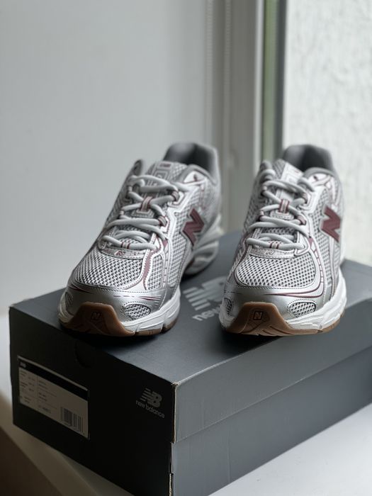 Чоловічі кросівки  new balance 740  оригінал
