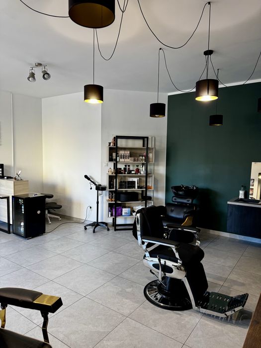 Klimatyzowany lokal  w centrum Minska + miejsce  postojowe