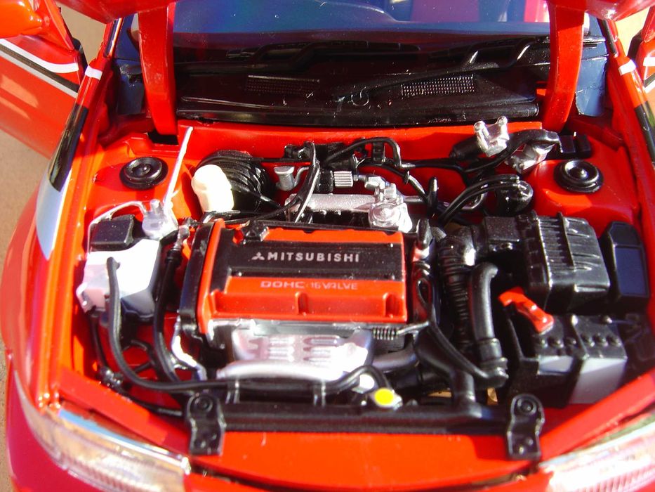 Mitsubishi Lancer Evolution VI Tommi Makinen Edition  AutoArt 1:/18