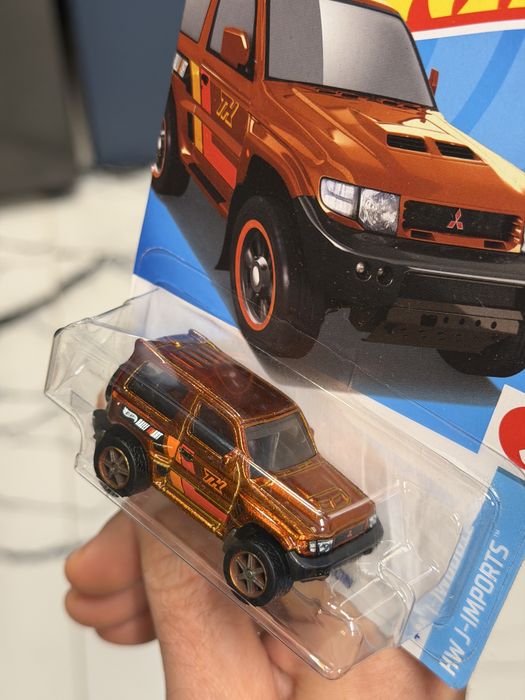 Hot Wheels STH Mitsubishi Pajero Evolution EVO super treasure hunt