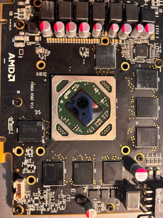 Placa gráfica AMD rx58064168944557185124