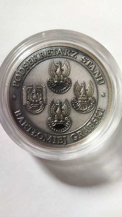 Coin.            .