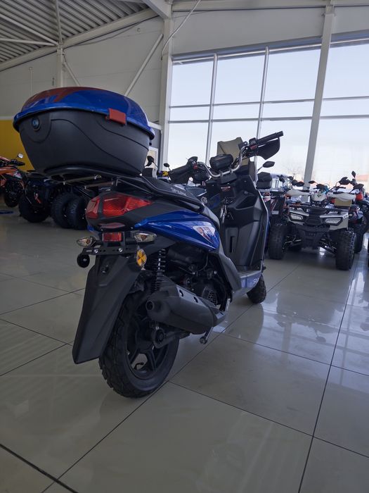 Скутер SPARK SP150S-19BN