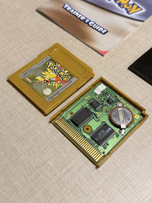 Pokémon Gold Edición Oro Game Boy Color (Español)