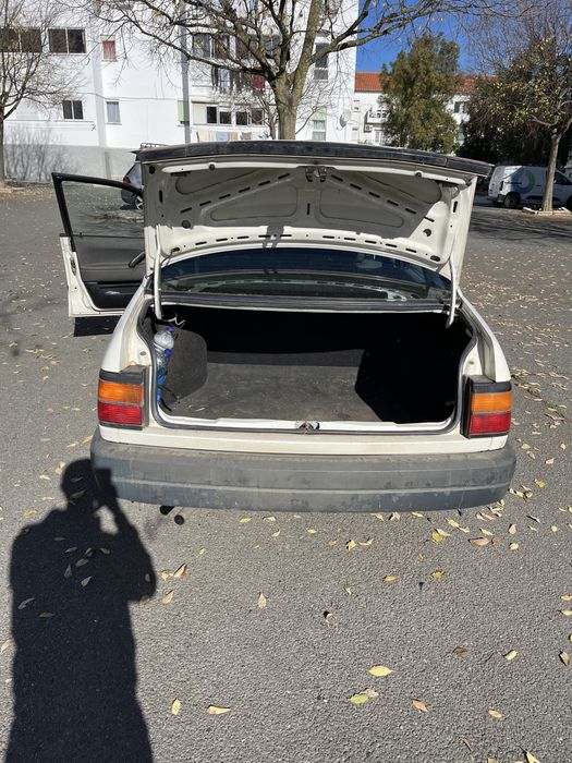 VW Passat 1.6.