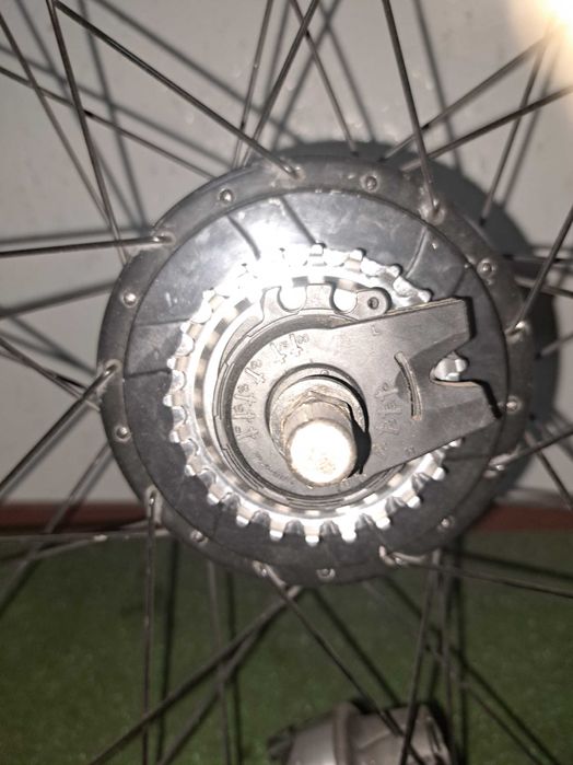 Kolo piasta NuVinci N380 na pasek plus manetka