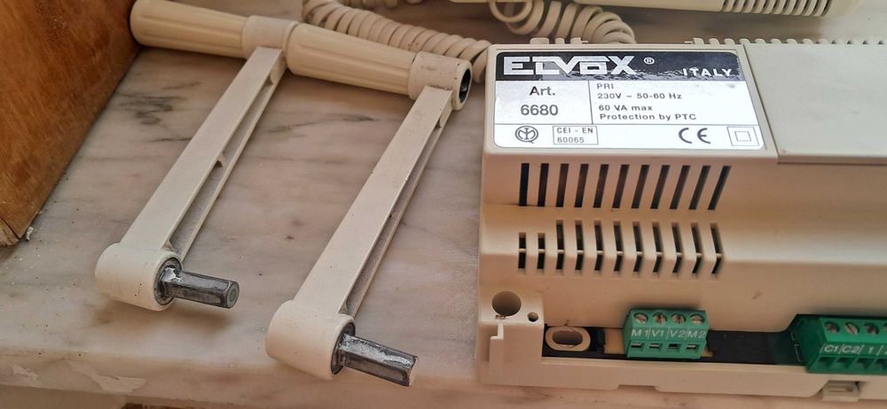 Kit de trabalho com várias peças, oportunidade! Peças antigas