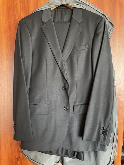 Garnitur Hugo Boss rozmiar 46