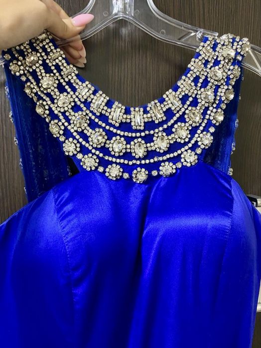 Платье на выпускной или торжественное событие