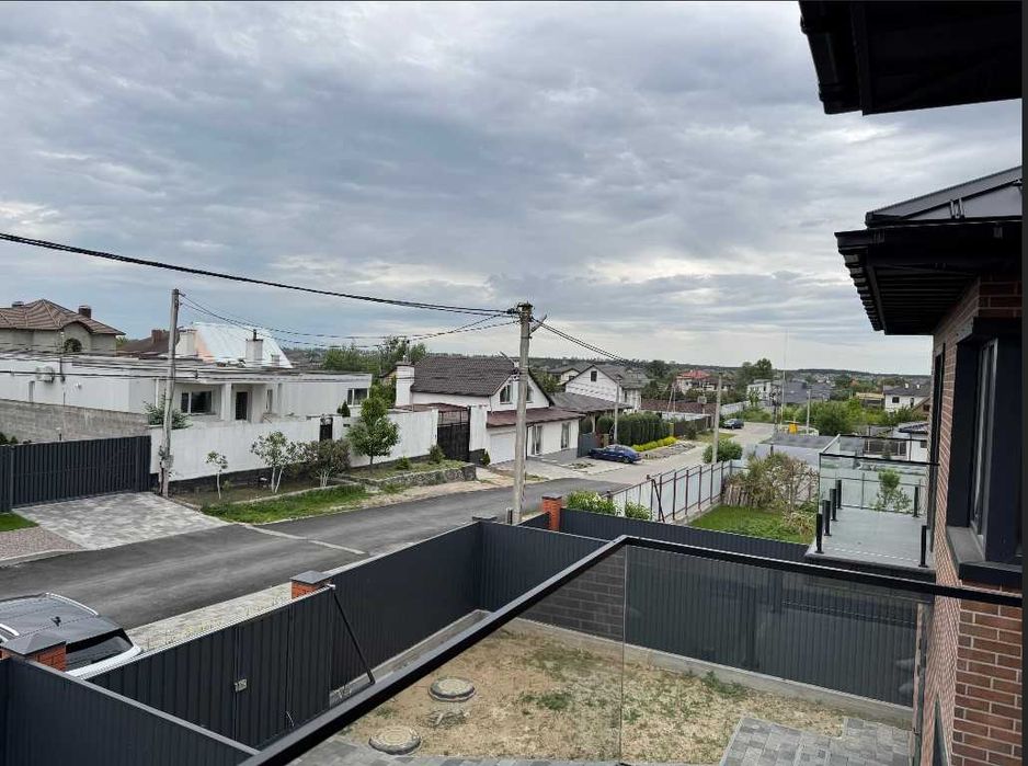 Продаж будинку  115 кв.м., з ділянкою світло 17кВт,газ,септик,інтрнет!