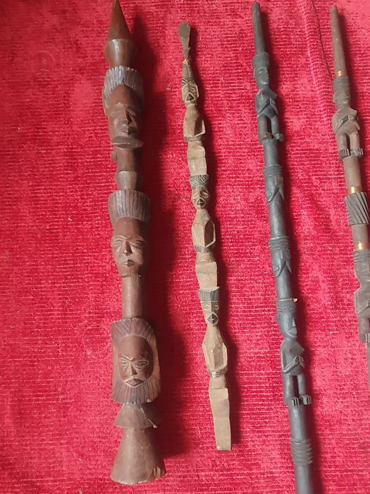 Lote lanças tribais e artesanato