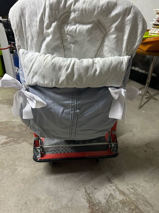 Forra de babycoque (ovo) universal branco e azul