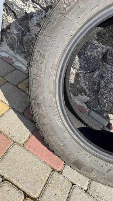 Резина шина колесо зимнє зима Roadstone Winguard Ice 225/60 r17