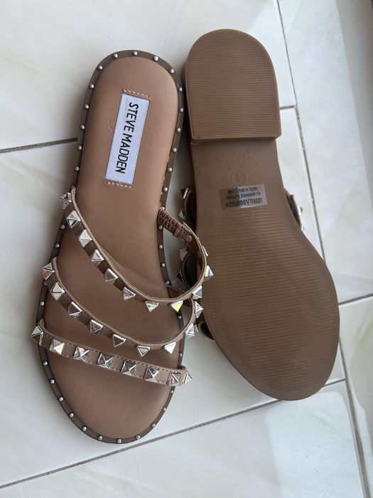 Steve Madden Skyler шльопанці з шипами, розмір 36, нові