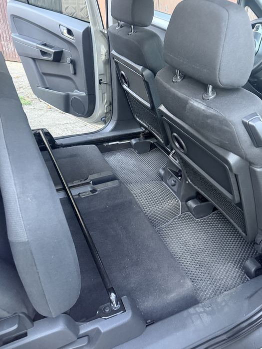 Opel Zafira 2009