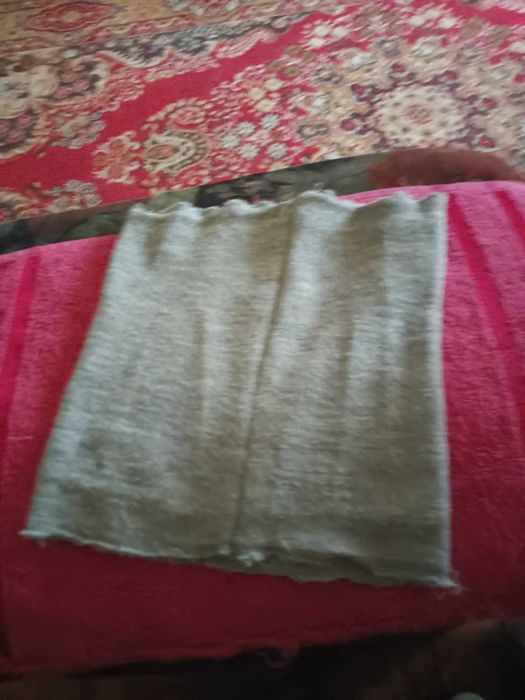 Sprzedam Czapkę +Komin na 4-5 lat