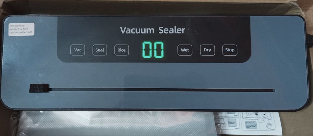 Zgrzewarka próżniowa do żywności z wbudowanym nożem  120W 50 worków