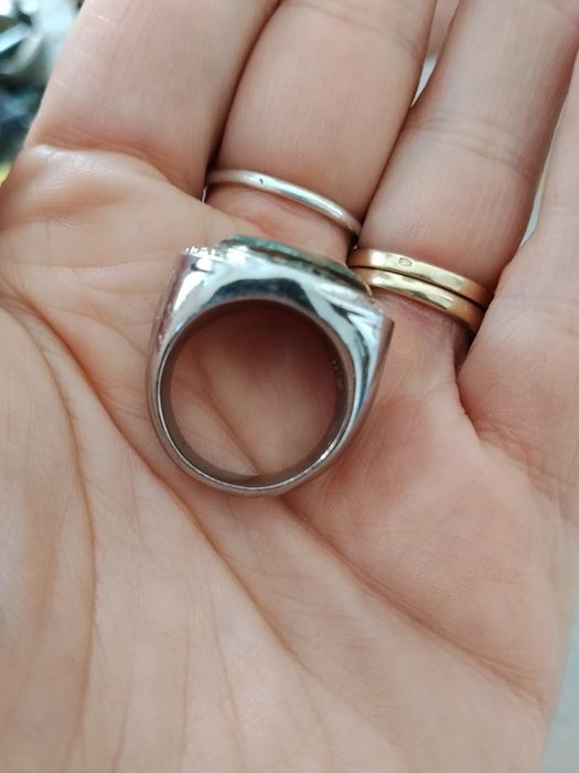 Sprzedam pierścionek